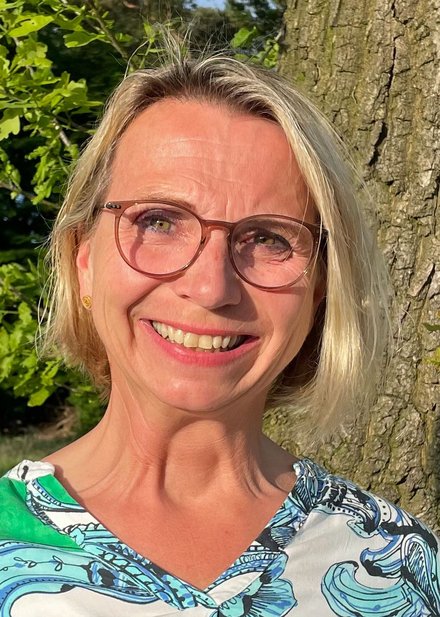 Anne Thyen Anne Thyen Funktionsdienst (IFD) St. Anna Klinik Löningen