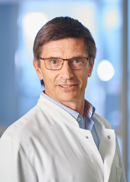 Dr. Matthias Kaufold