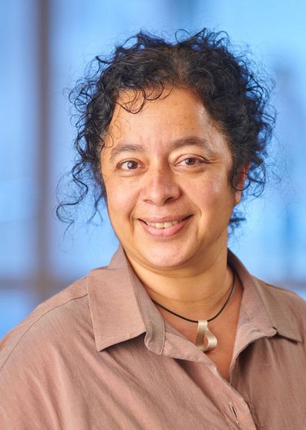 Manoshi Pakrasi, Chefärztin Psychiatrie und Psychotherapie