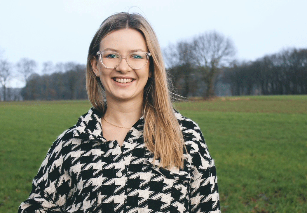 Hebamme Julia Lobhard